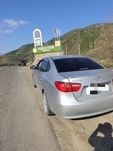 Транспорт: Hyundai Avante: 2010 г., Автомат, Бензин, Седан — 2