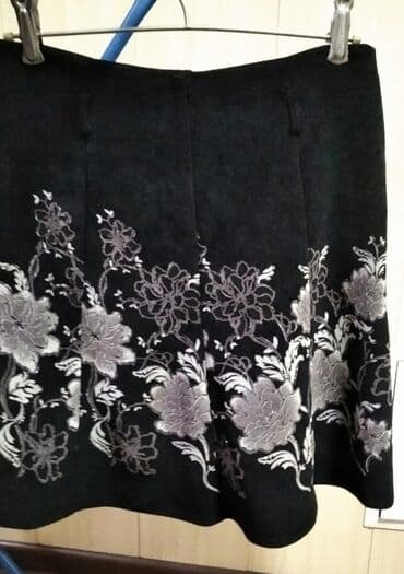 теннисный юбка: Юбка 8клинка, на подкладке. Теплая, нарядная, 50см длина. 46-48р — 2