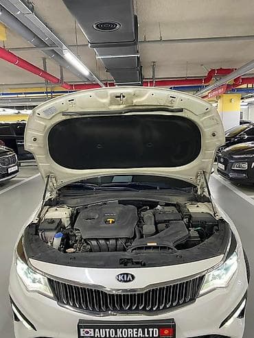 спортивные машыны: Kia K5: 2018 г., 2 л, Автомат, Бензин, Седан — 8