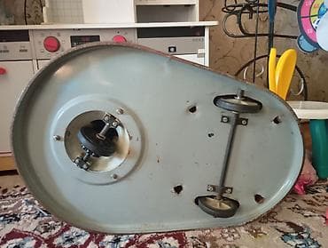 вагон аренда: Детская карусель-вертушка напольная (ретро, механическая) - — 3