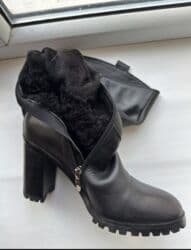 продаю в связи с переездом: Продаю сапоги зимние натуральные кожы 39 размер покупала в Москве — 8