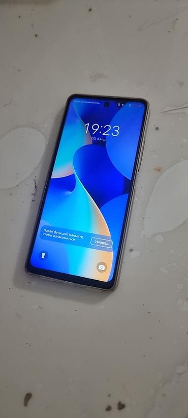 iphone hr: Tecno Spark 10 Pro, Б/у, 256 ГБ, цвет - Белый, 2 SIM — 2