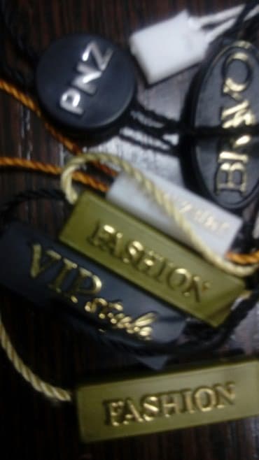 Пломбы, замочки, биркодержатели на заказ с лого и без логотипа. В