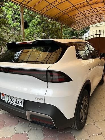 wuling mini ev: Changan Qiyuan Q05: 2026 г., Электромобиль, Кроссовер — 4