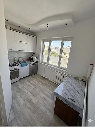 osh flat: 1 комната, 35 м², Аламедин-1 мкр 2 этаж — 3