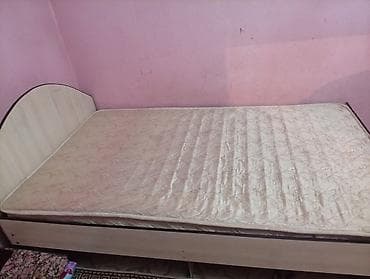 Уличное освещение: Кровать односпальная с матрасом - Размер спального места — 1