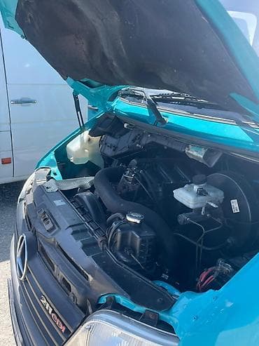 mb 100: Mercedes-Benz Спринтер: 2002 г., 2.2 л, Типтроник, Дизель, Фургон — 7