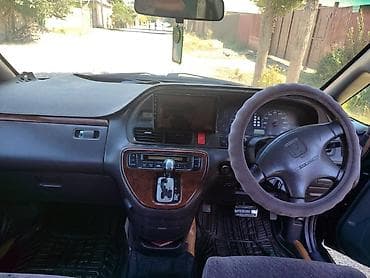 Honda Odyssey: 2000 г., 3 л, Автомат, Бензин, Минивэн at lalafo.kg Honda Odyssey: 2000 г., 3 л, Автомат, Бензин, Минивэн