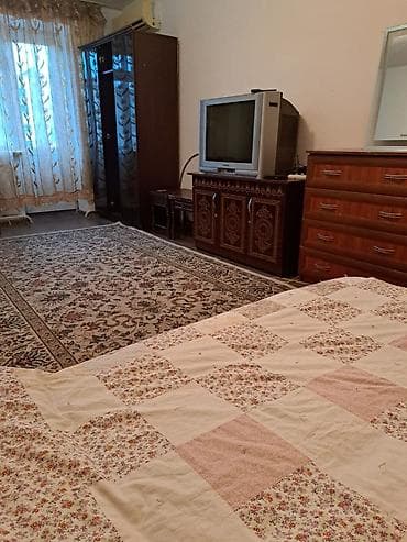 pro group: 1 комната, 30 м², Золотой квадрат Индивидуалка, 4 этаж, Косметический ремонт — 2