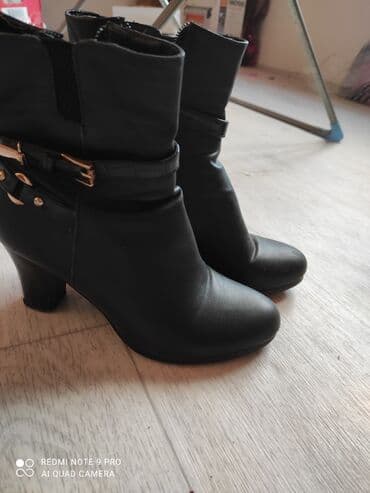 Полусапожки,демисезон, ботики, 35разм., небольшой удобный каблук