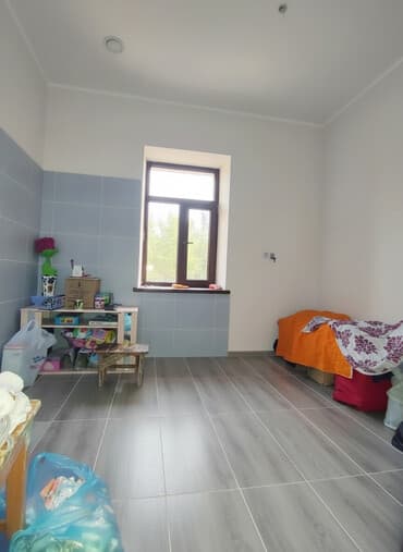 жалабад дом: Дом, 60 м², 3 комнаты, Агентство недвижимости, Евроремонт — 1