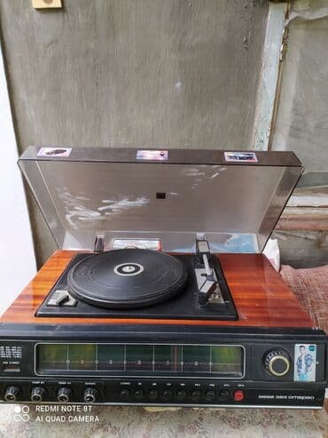 ноутбук для игры: Проигрыватель Вега с колонками в отличном состоянии, всё — 1