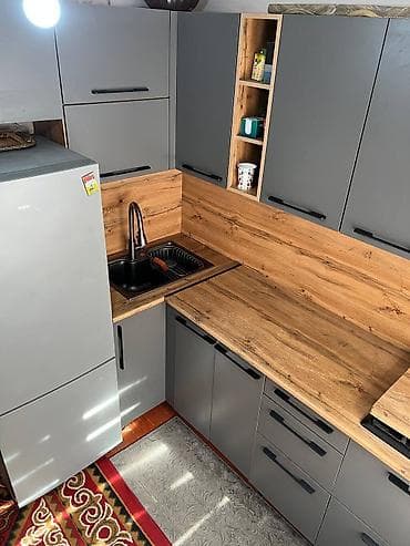Продажа квартир: 2 комнаты, 42 м², Манас-Ата мкр., 103 серия, 3 этаж, Свежий ремонт — 2