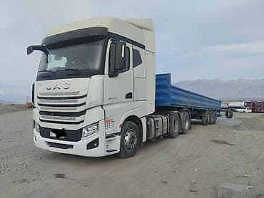 Тягач, JAC, 2020 г., Бортовой