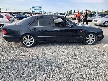 221 mercedes: Mercedes-Benz E-Class: 1998 г., 2.4 л, Механика, Бензин, Седан — 5