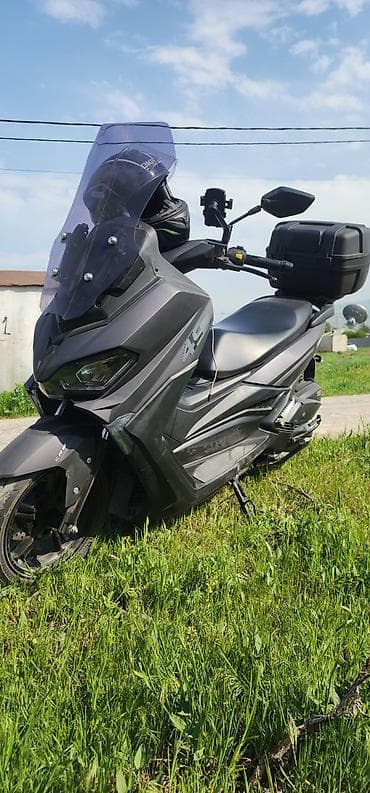 Скутеры: Q Max 150, куб, запас хода бак 13 л, комфортное вождение и АБС — 4