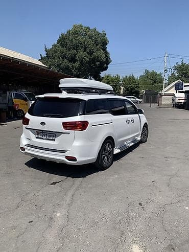 купить вокси: Kia Carnival: 2018 г., 2.2 л, Дизель, Минивэн — 3