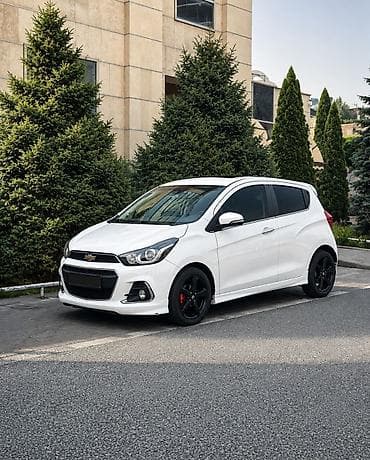 m 57: Chevrolet Spark: 2017 г., 1 л, Вариатор, Бензин, Хэтчбэк — 2