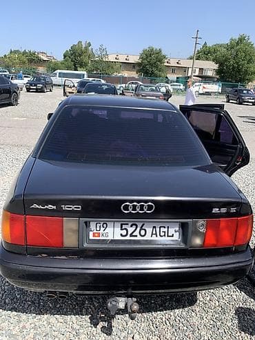 ауди 100 2.6: Audi 100: 1993 г., 2.6 л, Механика, Бензин, Седан — 4