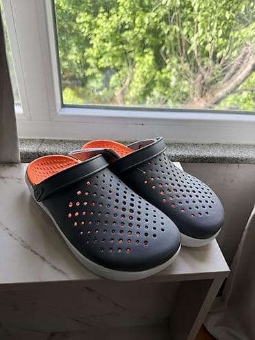 Сабо: Сабо, 42.5, 43, Crocs, Новый, цвет - Серый, Самовывоз — 2