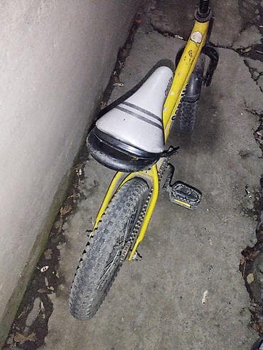 bicycle: Детский велосипед, 2-колесный, 4 - 6 лет, Б/у — 7