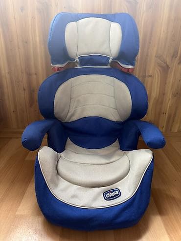 Детское автомобильное кресло Chicco Universal, группа 1/2/3 (9–36 кг)