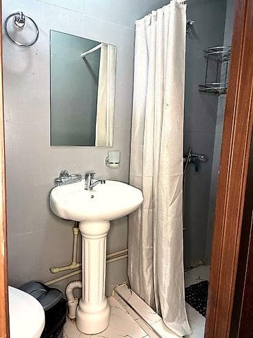 3 кв: Коттедж, Золотые пески, Бостери — 3