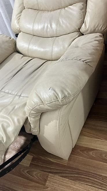 sofa bed: Кресло-реклайнер с выдвижной подножкой - Механический реклайнер — 3