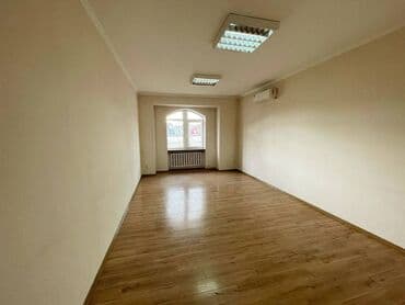 хата особняк: Cдаётся 3х уровневый особняк Горького/Панфилова Дом кирпичный, стены 2 — 5