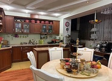 4 комнаты, 160 м², 9 мкр Элитка, 5 этаж, Евроремонт at lalafo.kg 4 комнаты, 160 м², 9 мкр Элитка, 5 этаж, Евроремонт