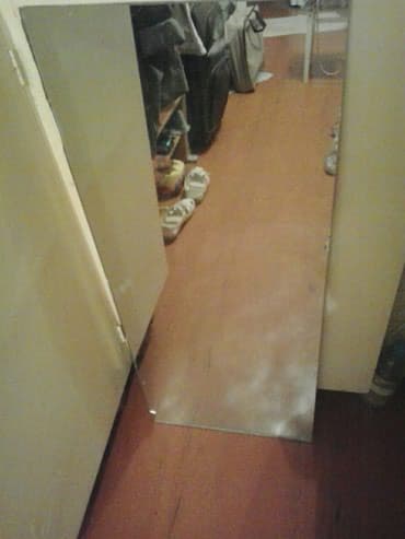 Продаю большое советское зеркало очень толстое, 5-6 толщина, цена