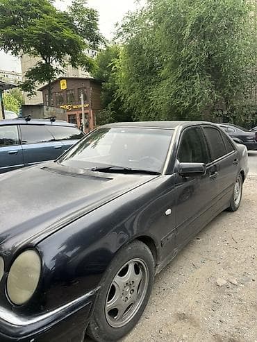 е класс 124: Mercedes-Benz E-Class: 1998 г., 2 л, Автомат, Бензин, Седан — 3