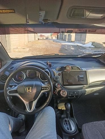 2008: Honda Fit: 2008 г., 1.5 л, Автомат, Бензин, Хэтчбэк — 7