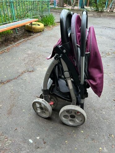 прогулочные коляски для двойни и тройни: Коляска, цвет - Фиолетовый, Б/у — 6