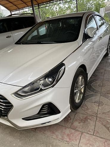 Hyundai Sonata: 2018 г., 2 л, Автомат, Газ, Седан
