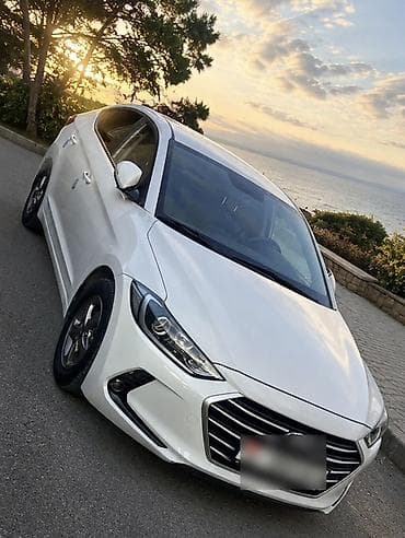 elantra: Hyundai Elantra: 2018 г., Бензин, Седан — 1