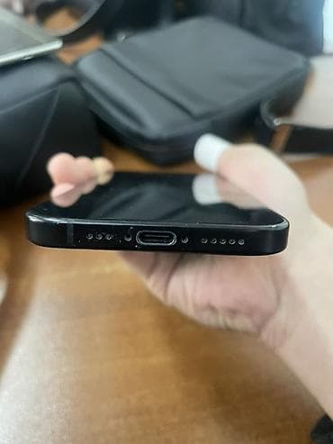 iphone 11 pro maks: IPhone 14, Черный — 2