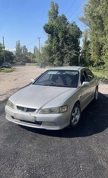 Honda Accord: 2000 г., 1.8 л, Автомат, Бензин, Седан