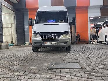 скутеры водный: Mercedes-Benz Спринтер: 2000 г., Фургон — 1