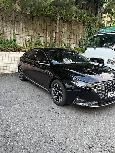 genesis 70: Hyundai Grandeur: 2021 г., 2.4 л, Автомат, Гибрид, Седан — 2
