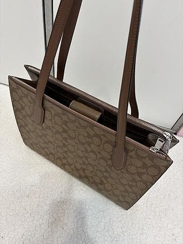 Шопперлер: Сумка-тоут Coach Signature Jacquard - Цвет: коричневый/бежевый с — 3