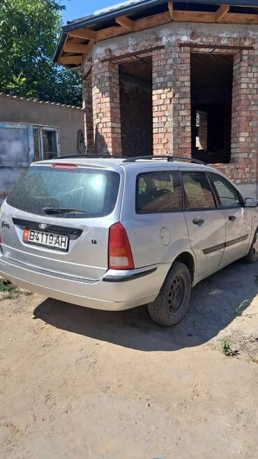 бак топливо: Ford Focus: 2004 г., 1.6 л, Механика, Бензин, Универсал — 2