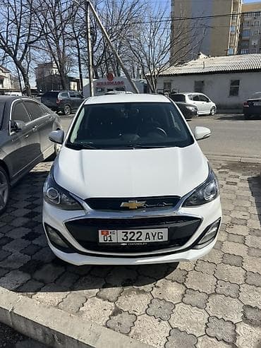 Chevrolet Spark: 2020 г., 1 л, Вариатор, Бензин, Хэтчбэк at lalafo.kg Chevrolet Spark: 2020 г., 1 л, Вариатор, Бензин, Хэтчбэк