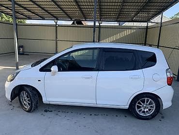 Honda Fit: 2003 г., Вариатор, Бензин — 6