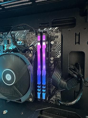 Комплектующие для ПК: Оперативная память (RAM) для ПК, Б/у, Kingston Fury, 32 ГБ, DDR4, 3200 МГц — 4