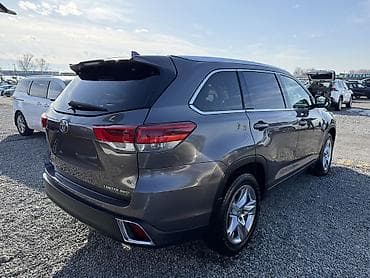 camry 2010: Toyota Highlander: 2019 г., 3.5 л, Автомат, Бензин, Внедорожник — 4