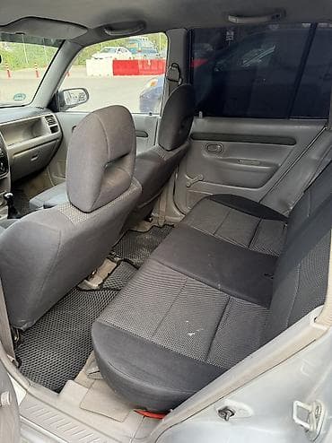 стеклоподъёмники: Mazda Demio: 2003 г., 1.3 л, Механика, Бензин, Хэтчбэк — 6