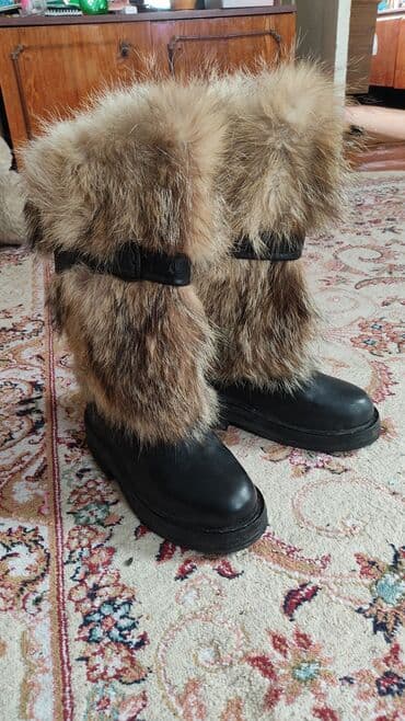 Зимние сапоги. Размер примерно 39-40. Шили на заказ. Натуральный мех at lalafo.kg Зимние сапоги. Размер примерно 39-40. Шили на заказ. Натуральный мех