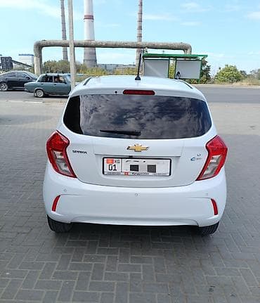1: Chevrolet Spark: 2018 г., 1 л, Вариатор, Бензин, Хэтчбэк — 6