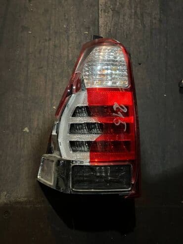 Toyota 4Runner 215 фонарь, Тойота 4Раннер 215 задний фонарь Сторона